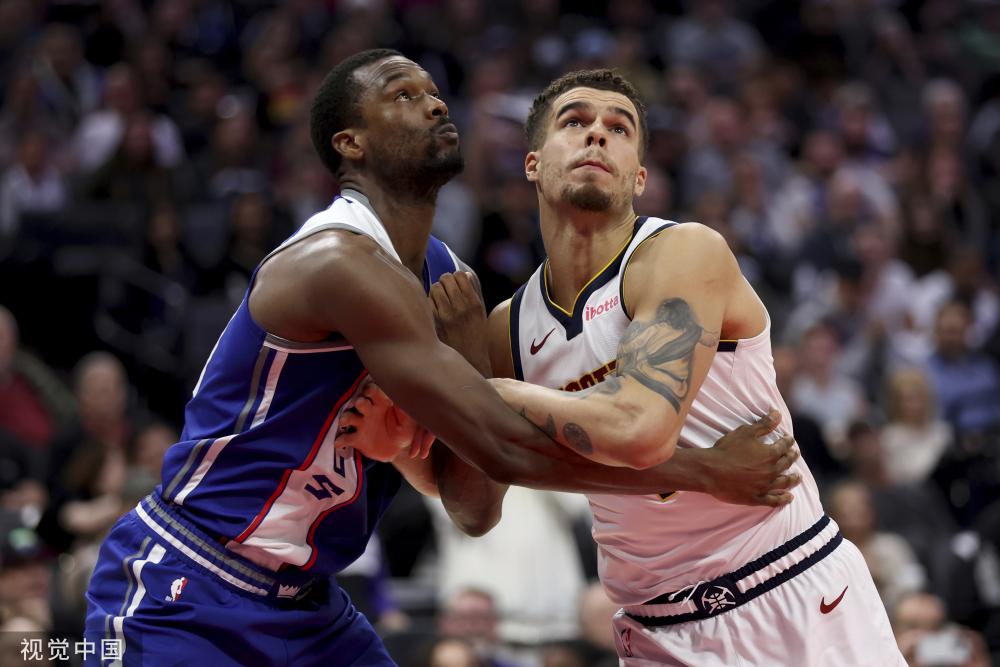 盲目跟随美 盲目跟随美